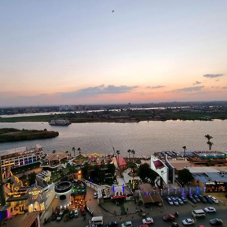 Amazing Nile View And Pyramids Apartment Каир Экстерьер фото